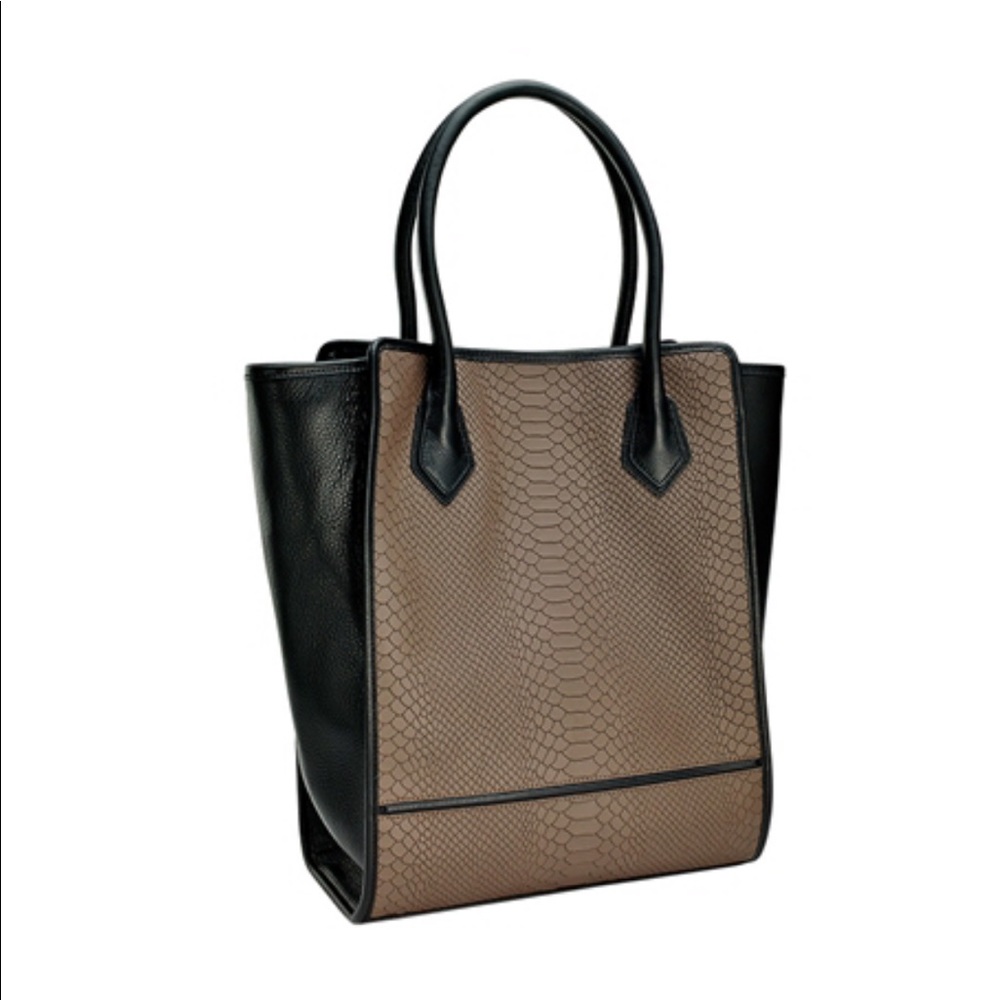NWOT Gigi New York Julia Shopper-Embossed Python